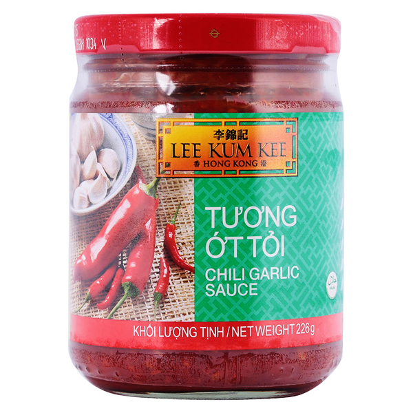 Tương Ớt Tỏi Lee Kum Kee Hũ 226G