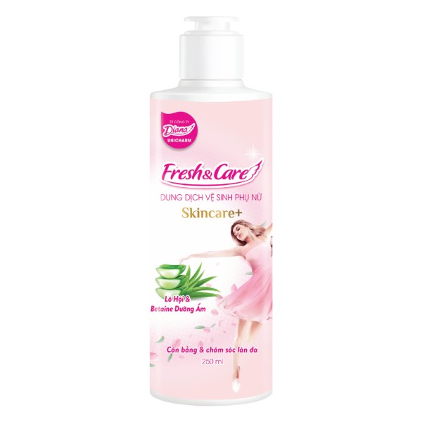 Dung Dịch Vệ Sinh Phụ Nữ Fresh & Care Skincare+ Chai 250Ml