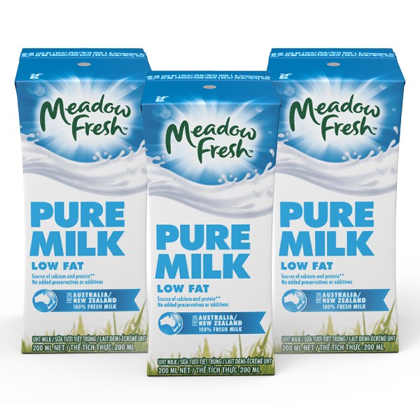Lốc 3 Sữa Tươi Tiệt Trùng Meadow Fresh Ít Béo 200Ml